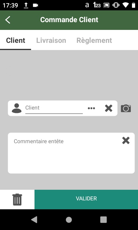 wiki:docs_en_cours:commande_client_tab_client.jpg